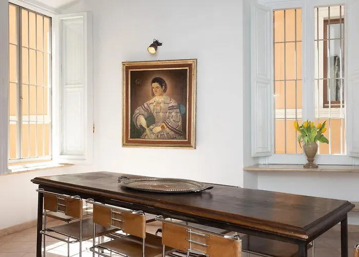 Amazing Historical - Jewish Ghetto Apartament